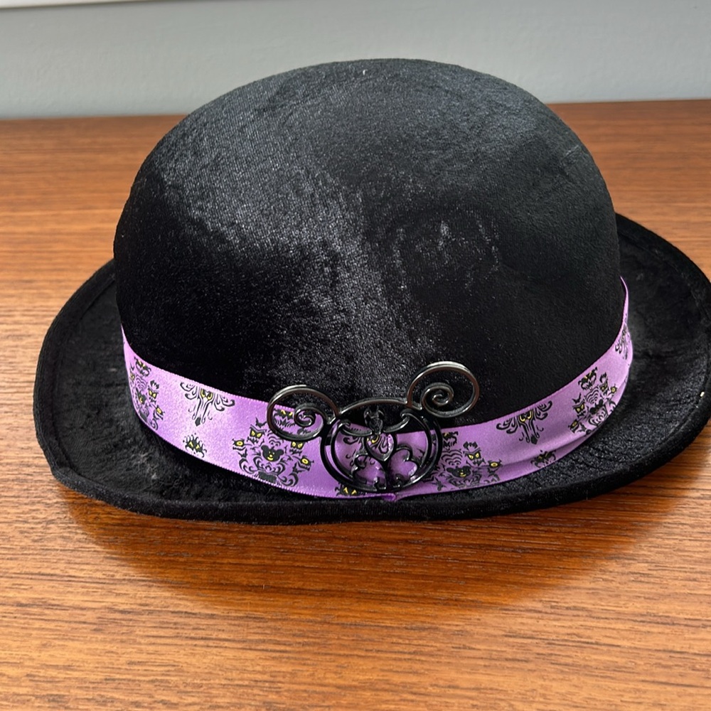 Walt Disney World Haunted Mansion Themed Black Velvet Derby